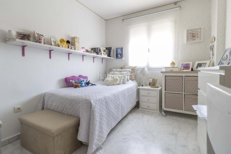 Foto 4a3ad53e-c07c-485e-8aeb-3ecb349b5c56. Maison jumelée avec chauffage parking dans Olivar de Quintos Montequinto