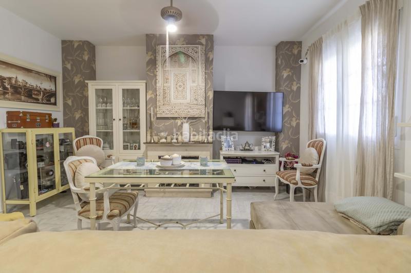 Foto 6bf9bd6c-8e1e-4979-9b5d-4488ad82ef51. Maison jumelée avec chauffage parking dans Olivar de Quintos Montequinto