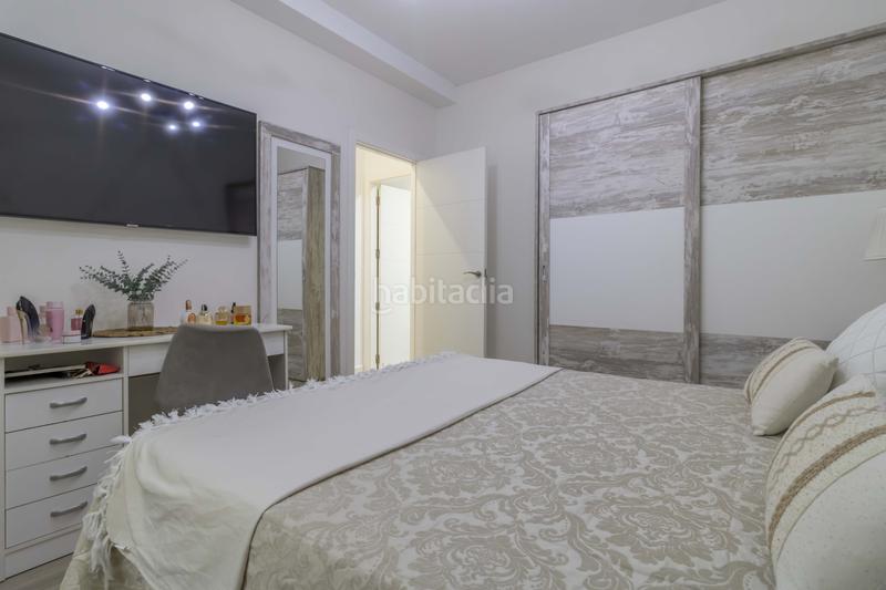 Foto 108ba869-13e0-4b61-ac9d-d2ae559c35d5. Casa adossada amb calefacció a La Plata Sevilla