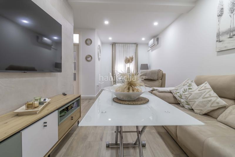 Foto 240a7dc3-6ed6-4fad-8bb7-ff2c1108dcdd. Casa adossada amb calefacció a La Plata Sevilla