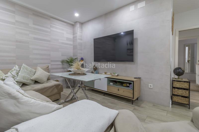 Foto 54aec803-2d05-49f0-96dc-5ddb91b8ae62. Casa adossada amb calefacció a La Plata Sevilla