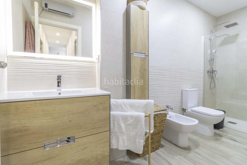 Foto 5fdda95a-8856-4f31-a5f5-7ec81db133be. Casa adossada amb calefacció a La Plata Sevilla