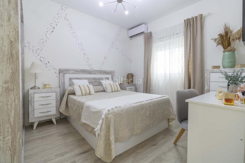 Foto eecd5a61-630d-4c56-9df8-58fac267dd30. Casa adossada amb calefacció a La Plata Sevilla