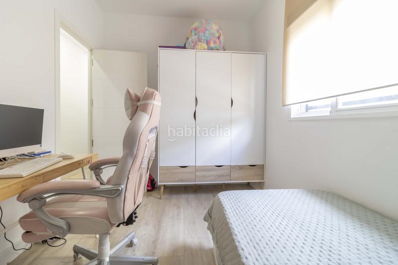 Foto ef28e693-7e81-441f-8265-fb5d840215d8. Casa adossada amb calefacció a La Plata Sevilla