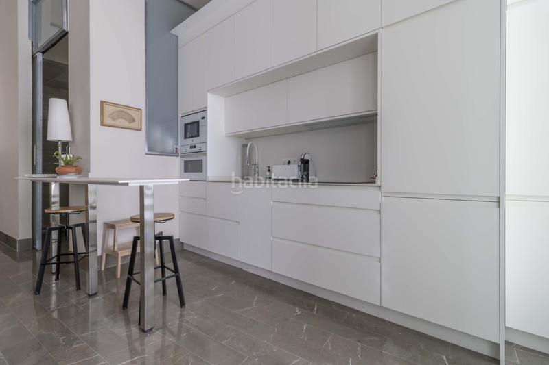 Foto 53acb5c4-a99e-4ffc-b8e3-6c2710c74516. Rent flat with heating parking in La Calzada - La Florida Sevilla