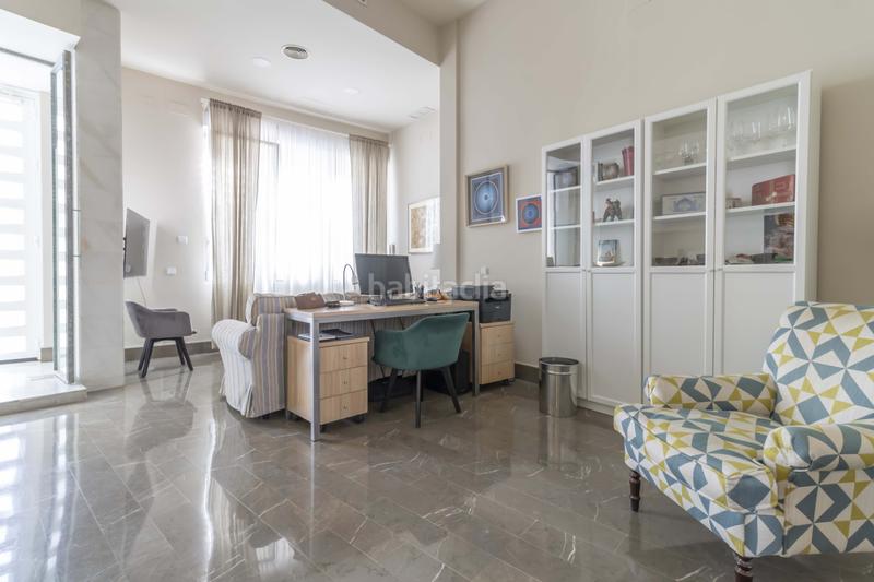 Foto 8f69f9bd-9dd9-45f1-8808-4602f1503f7a. Rent flat with heating parking in La Calzada - La Florida Sevilla