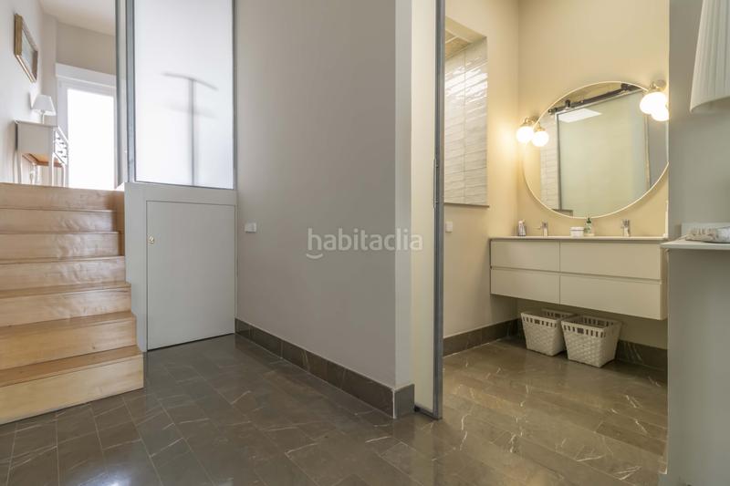 Foto f0550cd7-8cd2-4f3d-b2f0-7150864927c6. Rent flat with heating parking in La Calzada - La Florida Sevilla