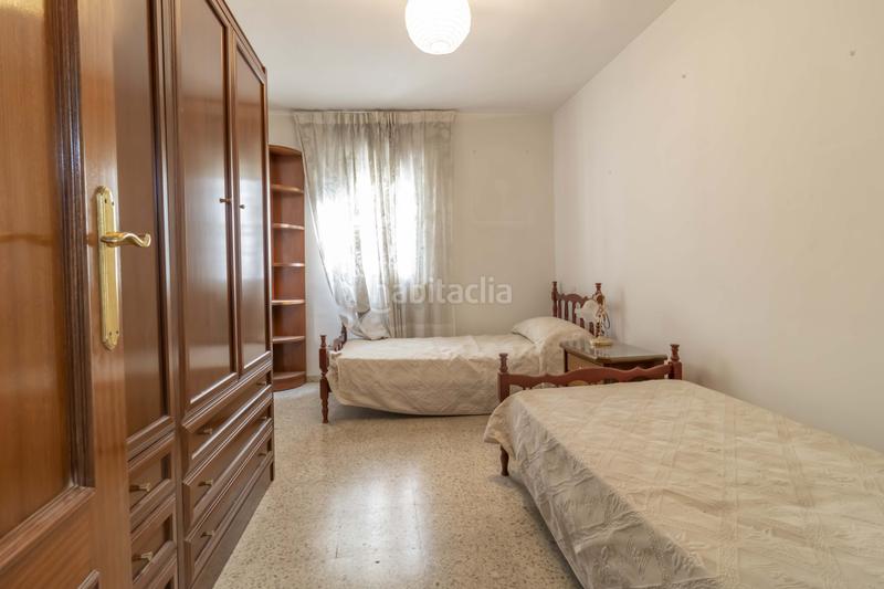 Foto c3b9f9de-6517-477d-912d-3958cee5cfab. Pis amb aparcament a Santa Catalina Sevilla