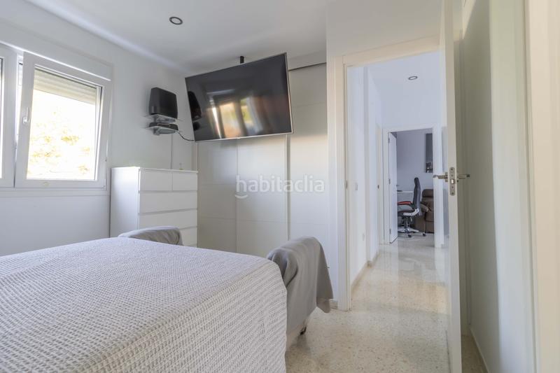 Foto 221beb5a-69dd-4941-bf90-8cfd5599b19b. Casa adossada amb aparcament a cerros de Montequinto Montequinto