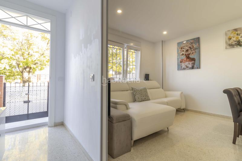 Foto e2831154-88c2-448a-a26f-4c3fcd61e2c8. Casa adossada amb aparcament a cerros de Montequinto Montequinto