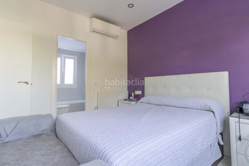 Foto f212b445-4330-4ef9-a91a-f3a4bc4f4047. Casa adossada amb aparcament a cerros de Montequinto Montequinto