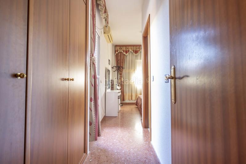 Foto 015ff204-b357-4ab9-8367-3eee1c4fbd47. Casa adossada a Palmete Sevilla