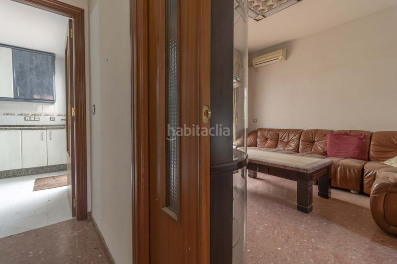 Foto 04ff52c8-8ace-4eec-99fc-31bd84643a7f. Casa adossada a Palmete Sevilla