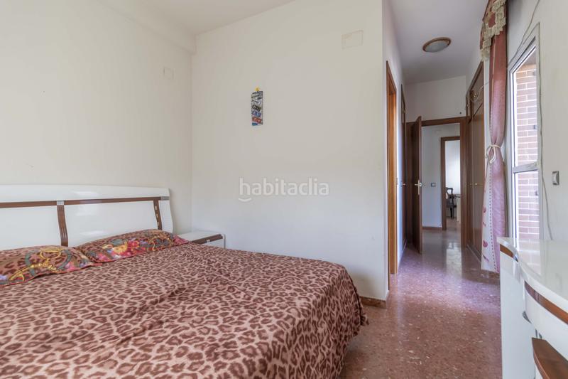 Foto 109476b9-718a-4c3b-8334-f51d71629847. Casa adossada a Palmete Sevilla