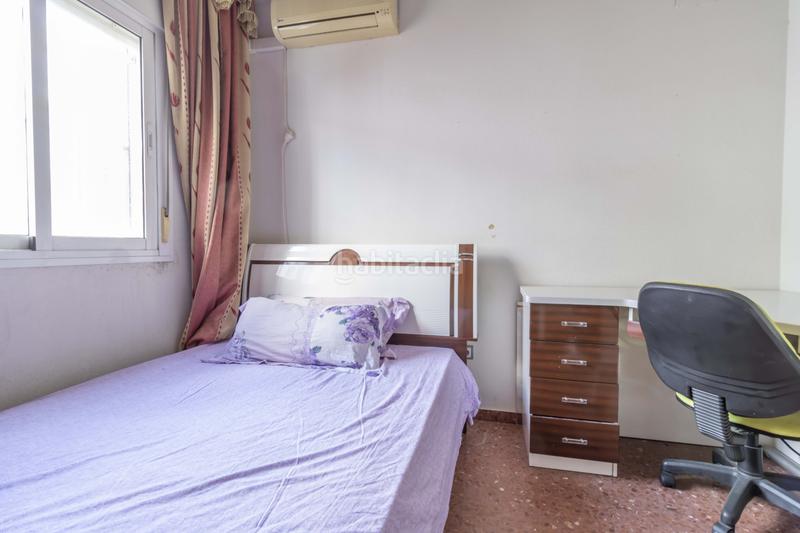 Foto 65210852-4edc-4a80-b88d-9846f808bca7. Casa adossada a Palmete Sevilla