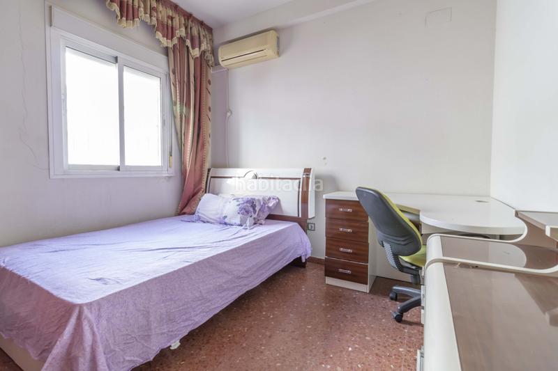 Foto 907c1003-27f4-483b-ad87-03d478156a05. Casa adossada a Palmete Sevilla