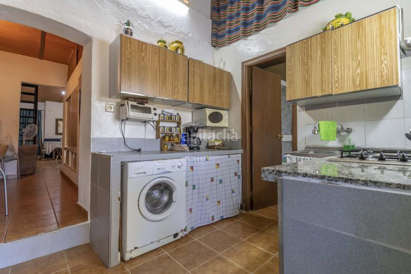 Foto 55c85e8b-e4a3-41be-9225-997ef05b2d79. Casa adossada amb calefacció a Castillo de las Guardas (El)