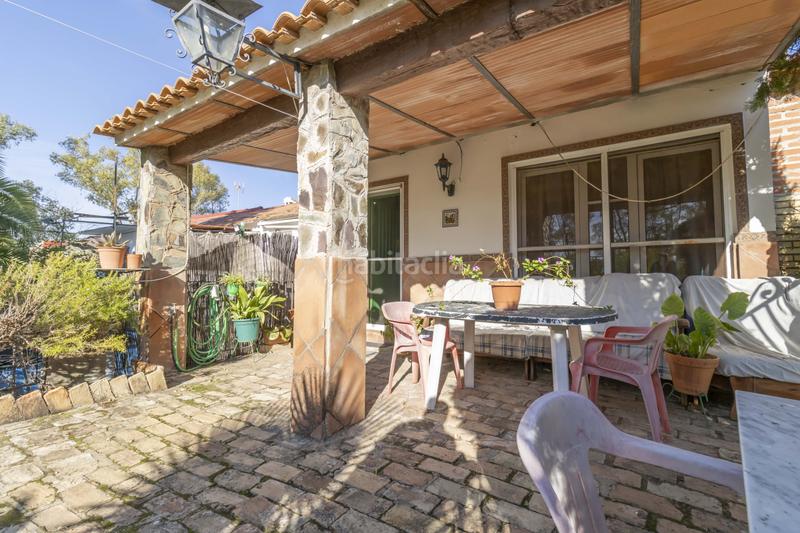 Foto a20d7b35-48e4-423a-b35a-3b24d2d63653. Casa adossada amb calefacció a Castillo de las Guardas (El)