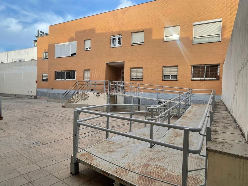 Foto 42030a5f-f081-4da7-ace3-75a175205908. Appartamento con parcheggio in La Motilla - Fuente del Rey Dos Hermanas
