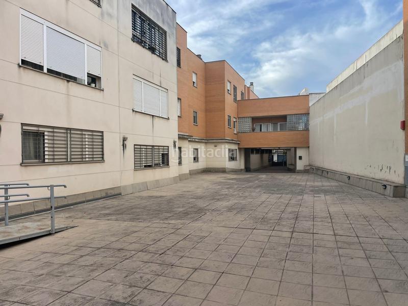 Foto 602ebb80-86dd-4f38-bfb5-e35bfa8fe7c1. Appartamento con parcheggio in La Motilla - Fuente del Rey Dos Hermanas