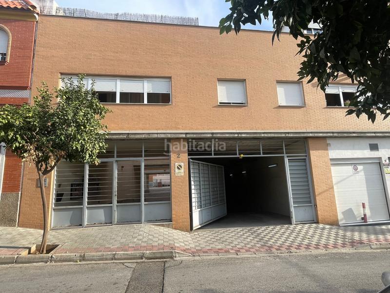 Foto 744c1350-3f29-4a5b-9e3f-990b65e0c9ee. Appartamento con parcheggio in La Motilla - Fuente del Rey Dos Hermanas