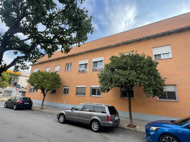 Foto 7f87969a-1241-4b06-bb55-10e28880098b. Appartamento con parcheggio in La Motilla - Fuente del Rey Dos Hermanas