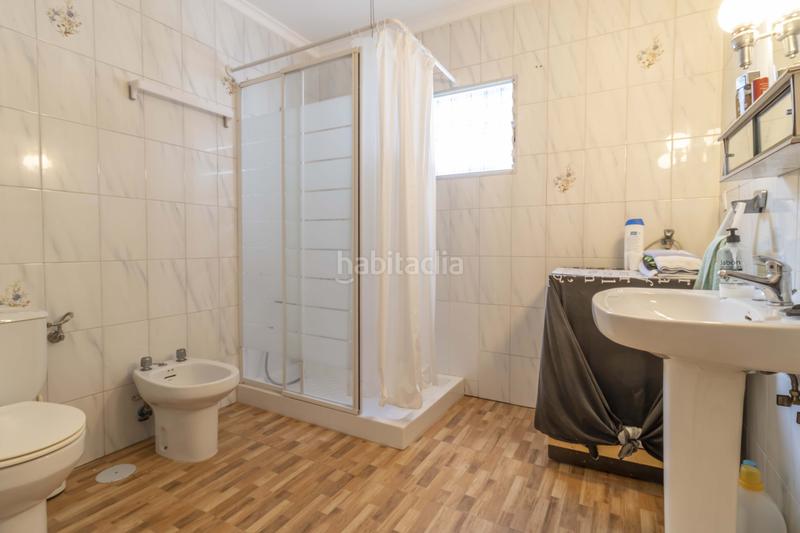 Foto c8c9ec20-ba51-4b23-8609-89dac95ac2a4. Casa adossada a Puebla de Guzmán