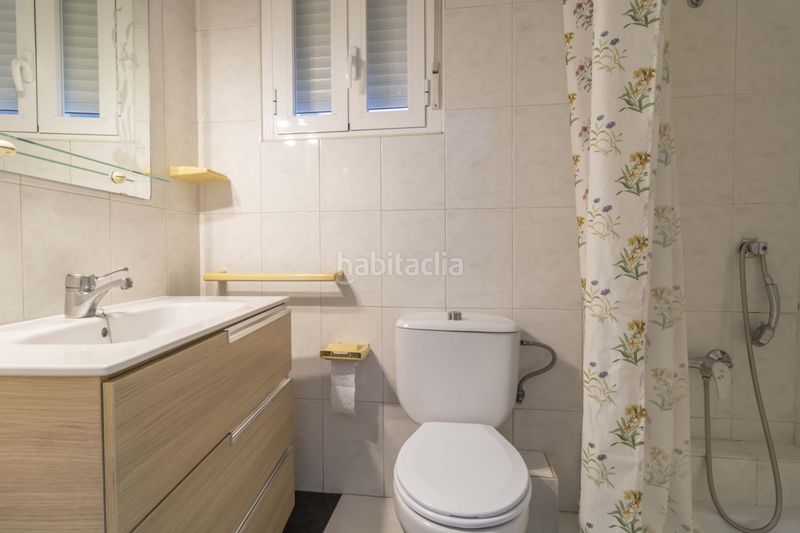 Foto e2992afe-0ea5-4563-ba9d-17af1945e7f4. Pis a San Lorenzo Sevilla