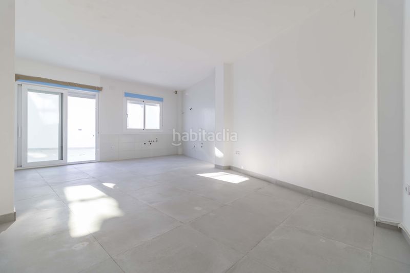 Foto 1e6a40cb-e9fd-4561-8f75-ffe1f0e6a1cc. Casa adossada a Salteras