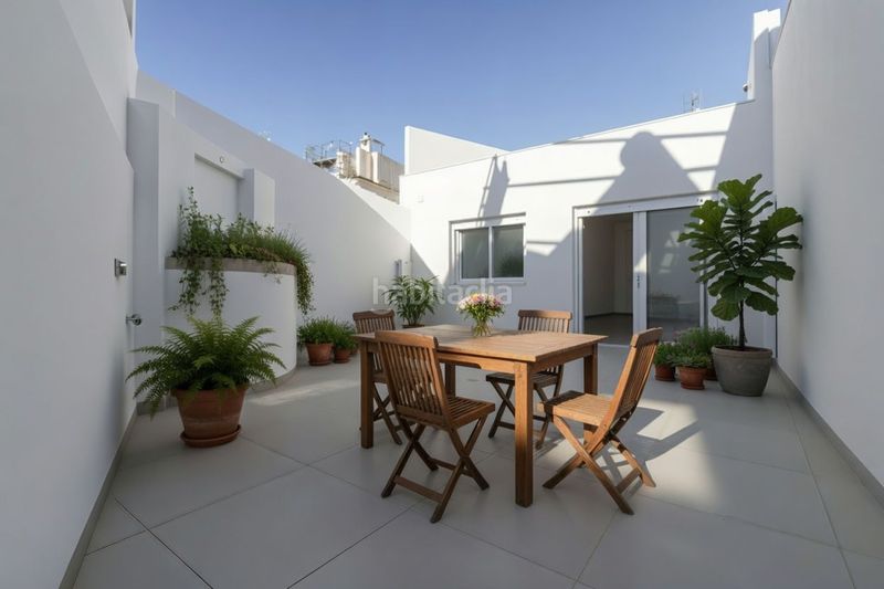 Foto d5aeb16f-75e9-400f-a9b0-258376f6ac39. Casa adossada a Salteras