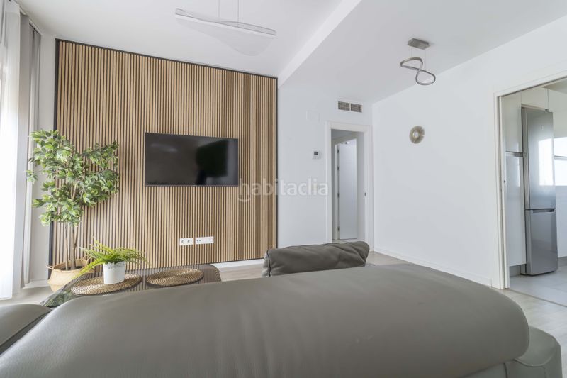 Foto 4b1bd3c9-1369-4369-9639-39721e8b24ec. Pis amb calefacció aparcament piscina a Torreblanca Sevilla