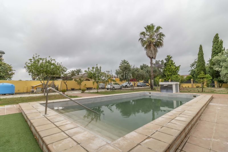 Foto 4b03f024-ea82-411e-83d0-e611cfbed678. Casa amb piscina a Carmona