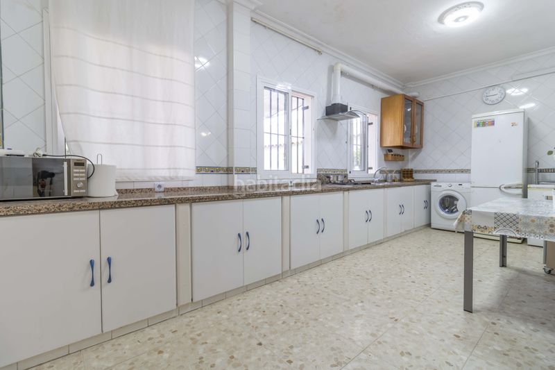 Foto 4e8c944c-34dd-4891-8a54-3ae7d109e5a1. Casa amb piscina a Carmona