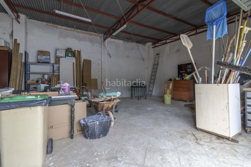 Foto 721269b8-fa76-433b-8762-b0455680cd59. Casa amb piscina a Carmona