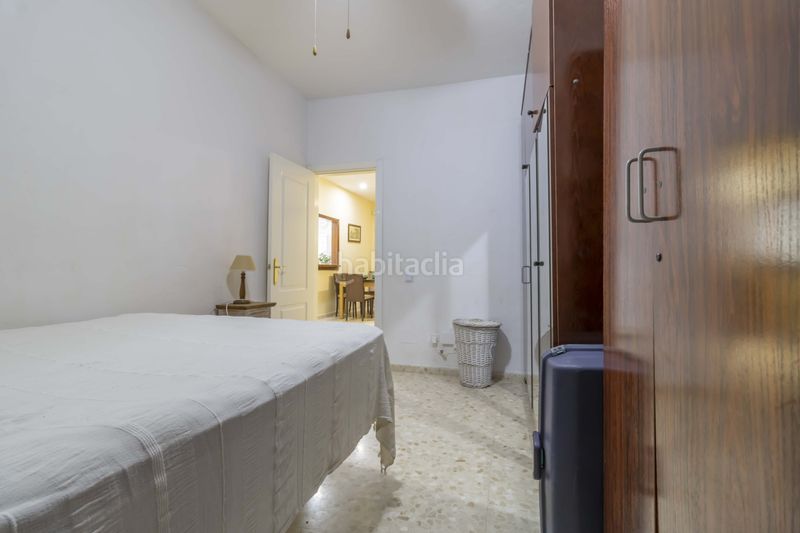 Foto c2c9f698-9f46-413b-83ce-0f8584767eab. Casa amb piscina a Carmona