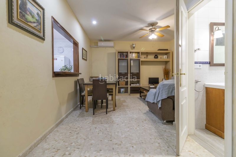 Foto cecb58e9-518a-4380-bbbf-1174a0eb2f9f. Casa amb piscina a Carmona