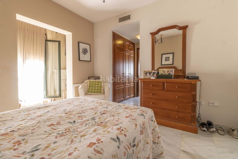Foto f2c946f6-7b7d-496b-8a07-1293c80f479c. Casa amb calefacció aparcament piscina a Olivar de Quintos Montequinto