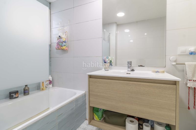 Foto 754c0b35-6a63-4010-b7e1-5a46f74f94eb. Pis amb piscina a Sta. Aurelia - Cantábrico - Atlàntico - La Romería Sevilla
