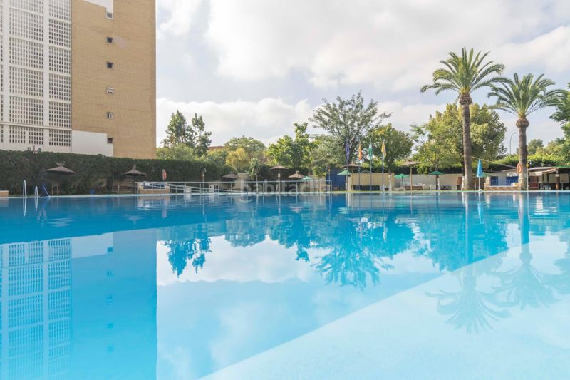 Foto 9b0e367f-c6c8-42ea-9a51-fdb70a06e936. Pis amb piscina a Sta. Aurelia - Cantábrico - Atlàntico - La Romería Sevilla