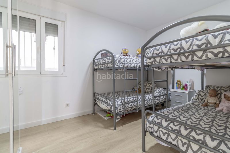 Foto bf0a6981-a35c-48fe-8f47-063939f116fb. Pis amb piscina a Sta. Aurelia - Cantábrico - Atlàntico - La Romería Sevilla
