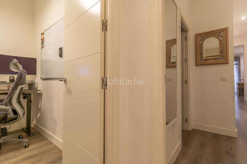 Foto ca97d895-5f3a-4e84-a5f6-7950bdf3d152. Pis amb calefacció a Triana Casco Antiguo Sevilla