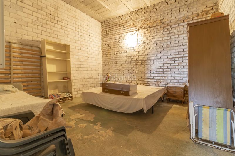 Foto 59f67602-2720-4583-943d-64d6579f6c20. Casa adossada amb aparcament piscina a Gerena