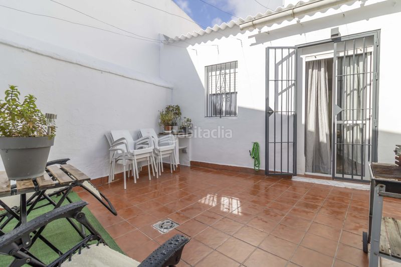 Foto 5f8c0fc8-e698-49ce-9470-5e9040c70fcb. Casa adossada a Benacazón