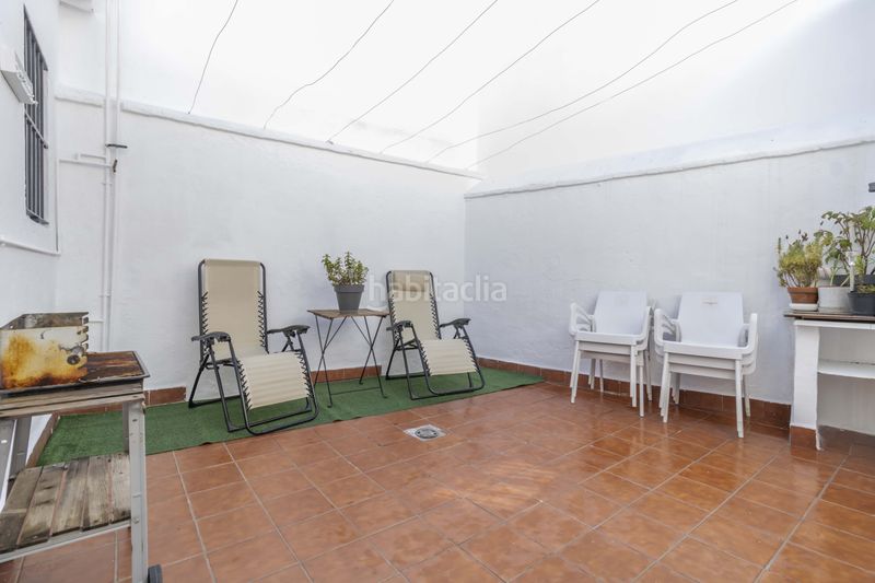 Foto 90f8605a-89f3-4d6e-ad9f-b34345d20165. Casa adossada a Benacazón