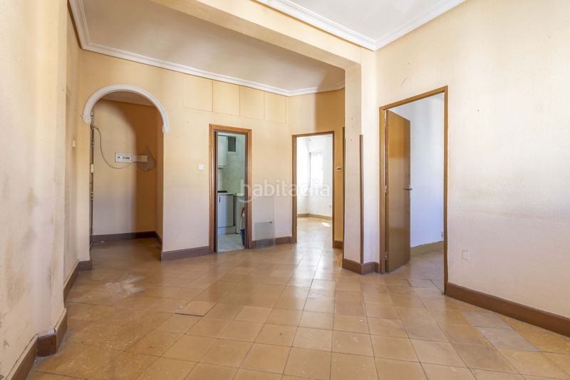 Foto b3629ae0-46e0-4874-a183-51ac55646632. Pis a Triana Casco Antiguo Sevilla