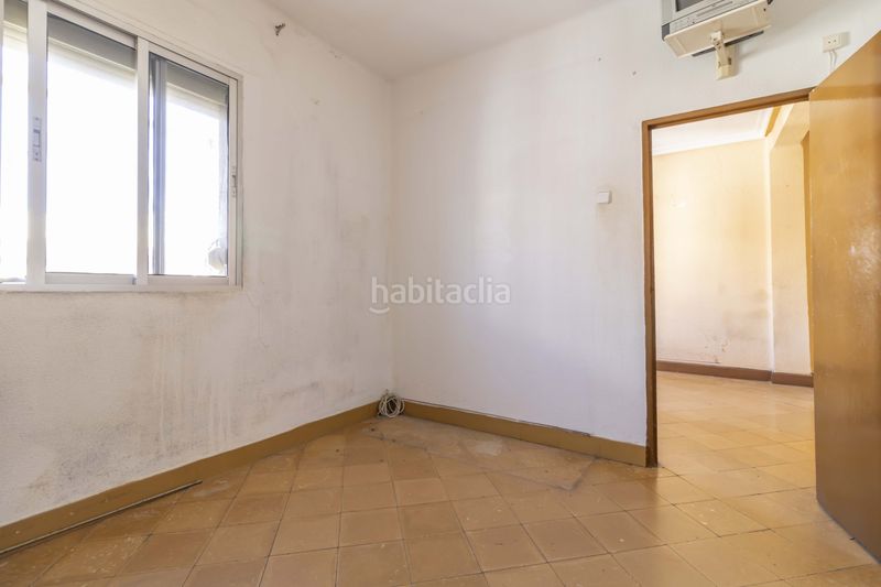 Foto cc420da6-82ff-4866-8092-fc03608d9dc4. Pis a Triana Casco Antiguo Sevilla