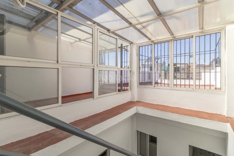 Foto a77ccbdb-daa5-4bf8-a48e-50dde3e755dc. Casa adossada amb aparcament a Palmete Sevilla