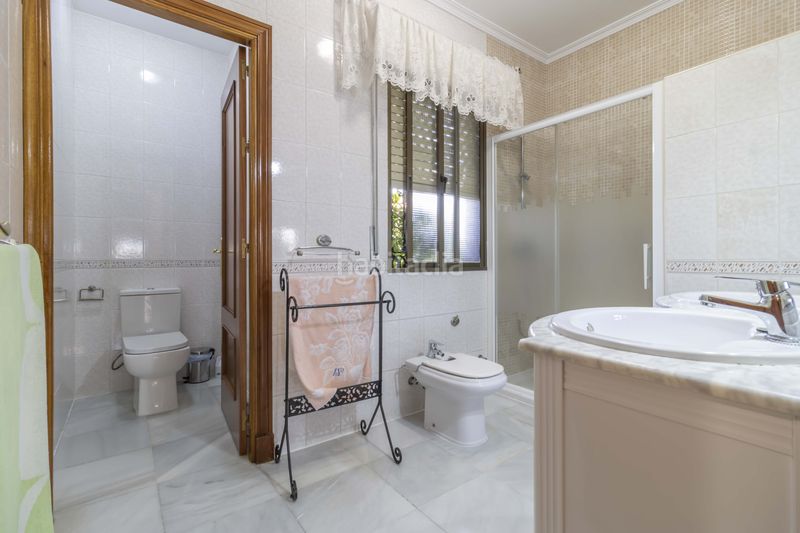 Foto 2c0c4e23-a9eb-447f-b129-7269a79ca727. Casa amb aparcament piscina a Gines