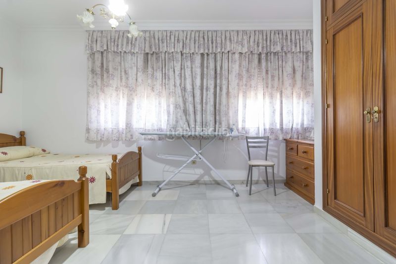 Foto 5e9731b1-7e93-44b9-a71e-62ee0197f52a. Casa amb aparcament piscina a Gines