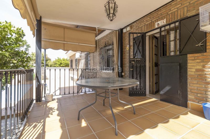 Foto c212b468-ad1f-422d-892e-6ad3500245d4. Casa amb aparcament piscina a Gines